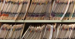 Leia mais sobre o artigo Documentos Essenciais na Era Digital: Prazo de Guarda, Compliance e a Força da Tecnologia