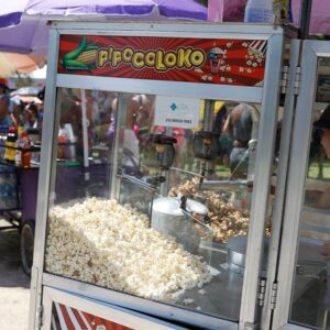 Leia mais sobre o artigo <strong>Formalização MEI: Ambulantes Impulsionam a Economia com Salto de 45% e Novas Demandas Digitais</strong>