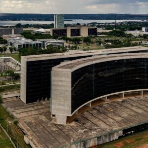 Leia mais sobre o artigo Flexibilidade Laboral e o TST: O que a Validação da Jornada 4×4 com 12 Horas Significa para Sua Empresa