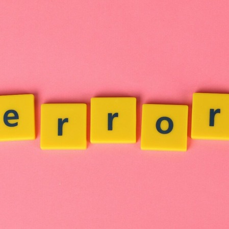 Leia mais sobre o artigo Lições Digitais e de Governança: O Caso Bancário que Redefine o Compliance para Empresas Modernas